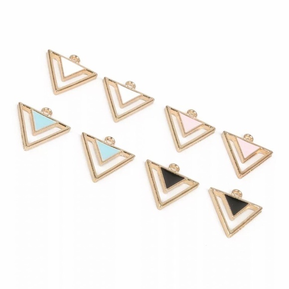 🔴 5 for $10 ONE Pink Gold Triangle Shaped Pendant Zinc Alloy Enamel - Picture 3 of 8